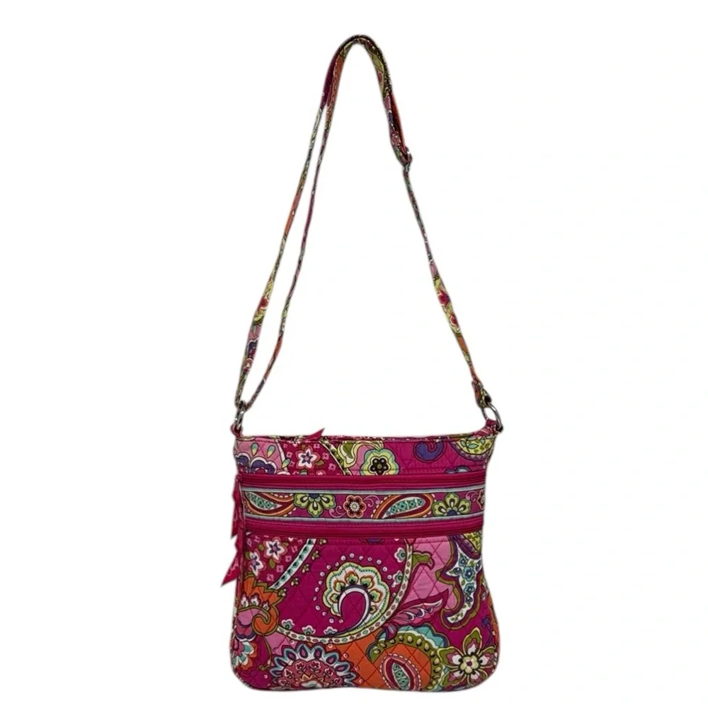 Vera Bradley Pink Floral Paisley Hipster Crossbody Purse Bag w/ Adjustable Strap
